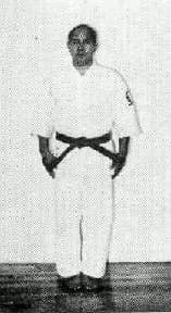 Heisoku Dachi — front view